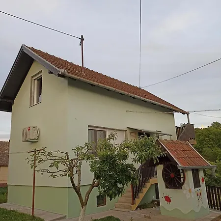 Kуђа на језеру 펜션 Sot