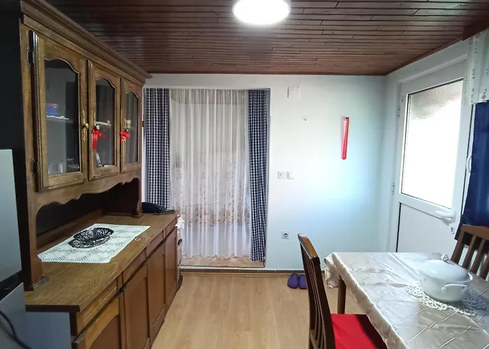 Kуђа на језеру 펜션 Sot