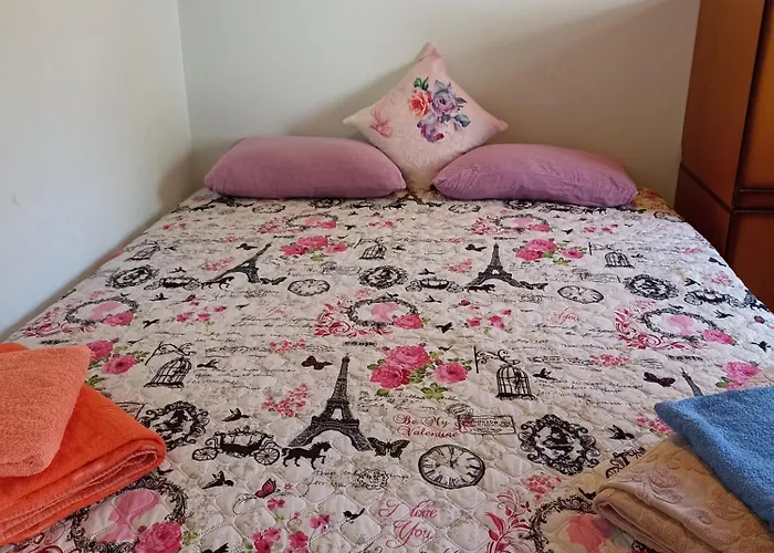 Kуђа на језеру 펜션 Sot