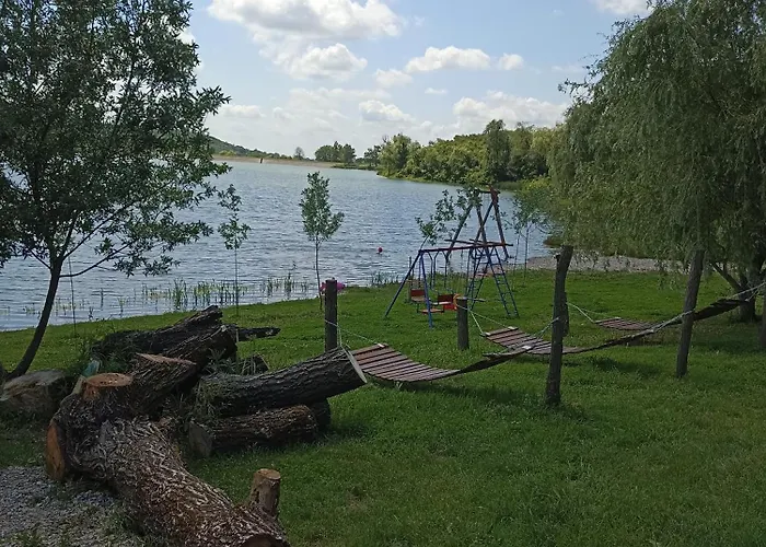 펜션 Kуђа на језеру